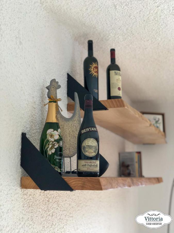 Vittoria Casa Vacanza มาเดซิโม ภายนอก รูปภาพ